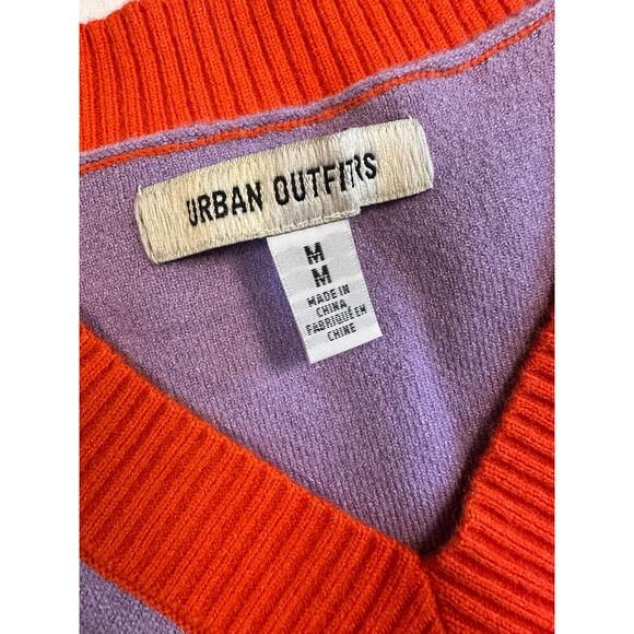 Urban Outfitters Size Medium Strawberry Cropped Strawberry Sweater Vest Top Twee - Picture 4 of 9